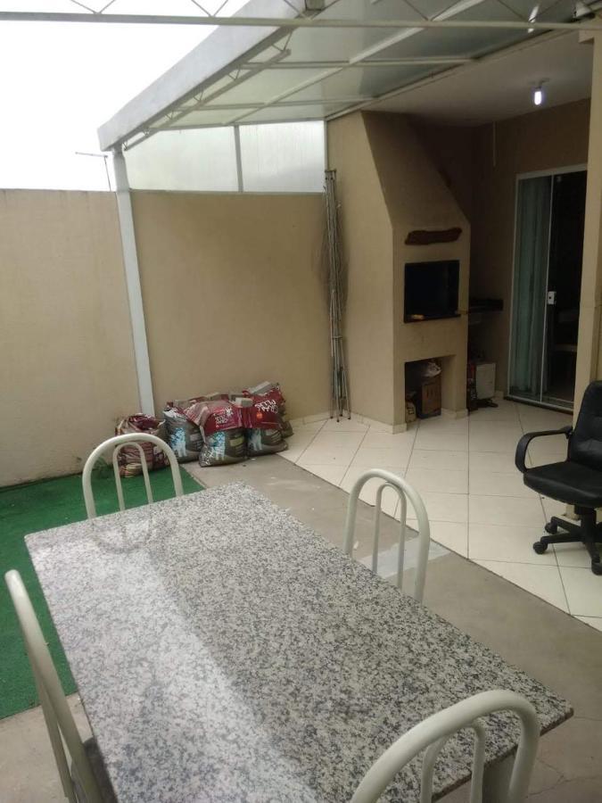 Сasa de vacaciones Casa Triplex Curitiba, Tingui, Bacacheri, Cindacta, Batalhao, Hospital Vita, Policia Federal, Pf